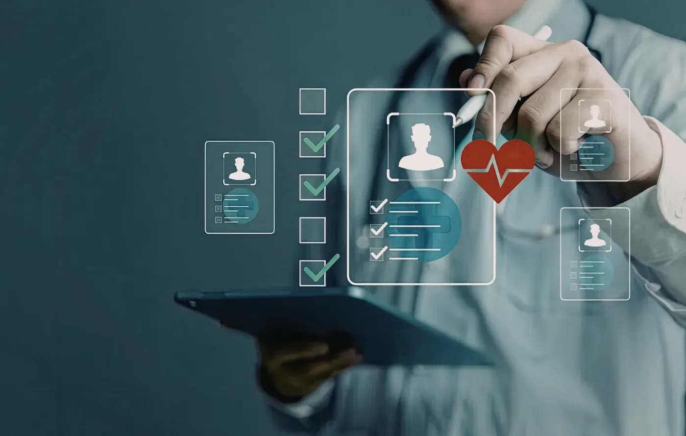 Professionnel de santé avec une check-list de santé numérique et des icônes de suivi médical